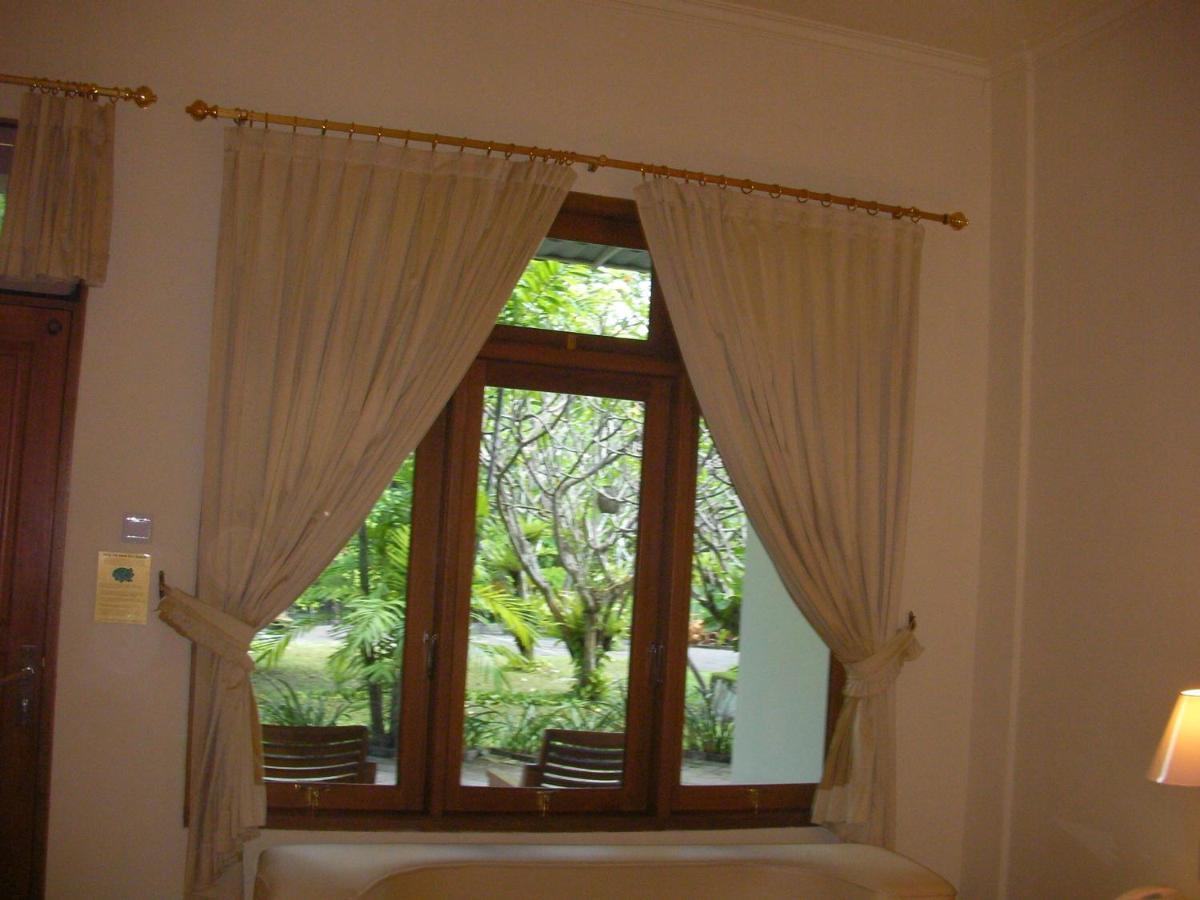 Febri'S Hotel & Spa Кута Екстер'єр фото